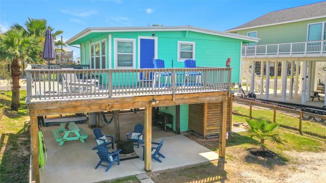 321 Pompano Lane, Surfside Beach, TX 77541
