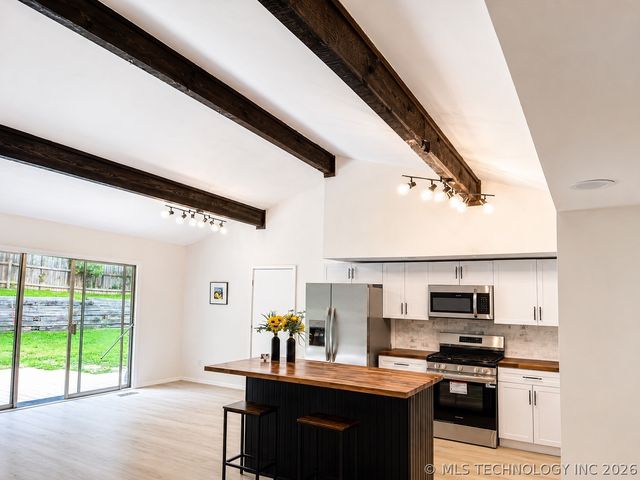 2403 W Newton Place, Tulsa, OK 74127