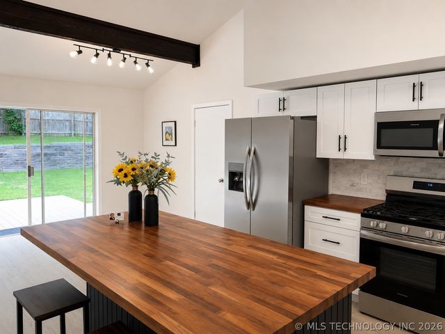 2403 W Newton Place, Tulsa, OK 74127