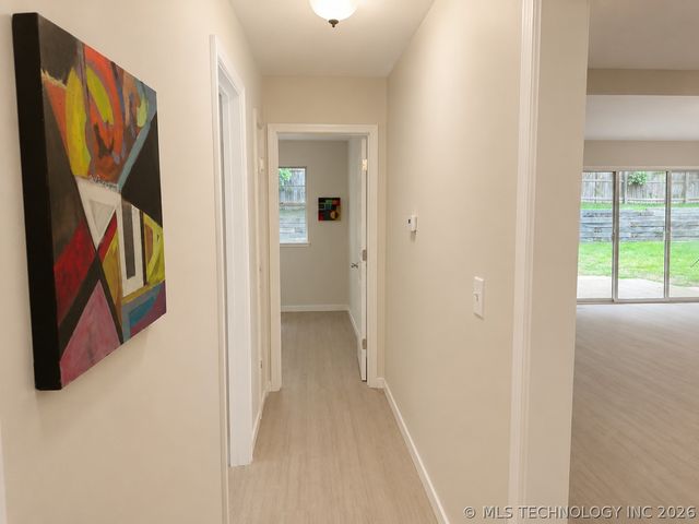 2403 W Newton Place, Tulsa, OK 74127