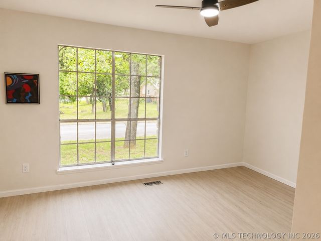 2403 W Newton Place, Tulsa, OK 74127