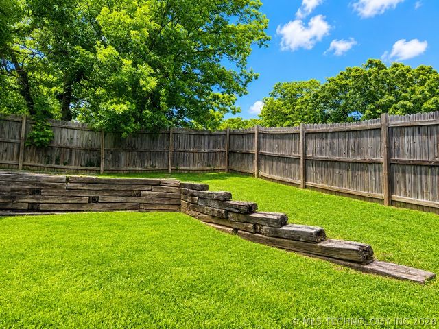 2403 W Newton Place, Tulsa, OK 74127