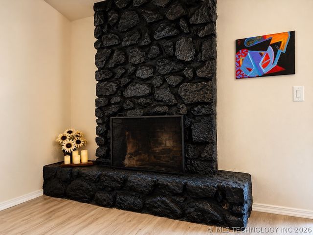 2403 W Newton Place, Tulsa, OK 74127