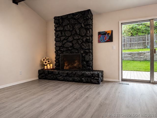 2403 W Newton Place, Tulsa, OK 74127