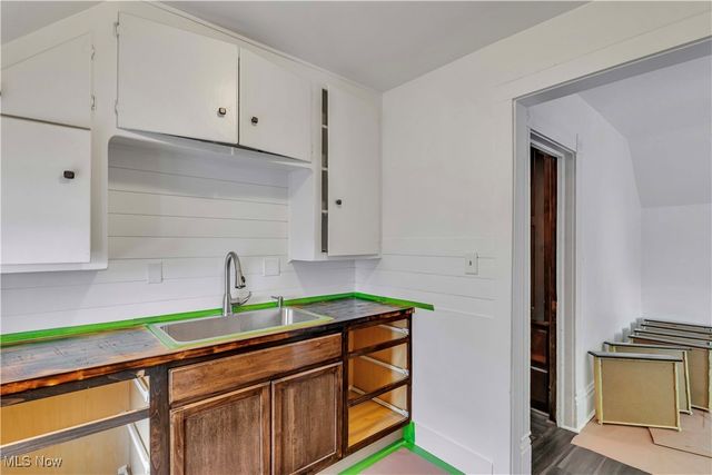 258 Seneca Avenue NE, Warren, OH 44481