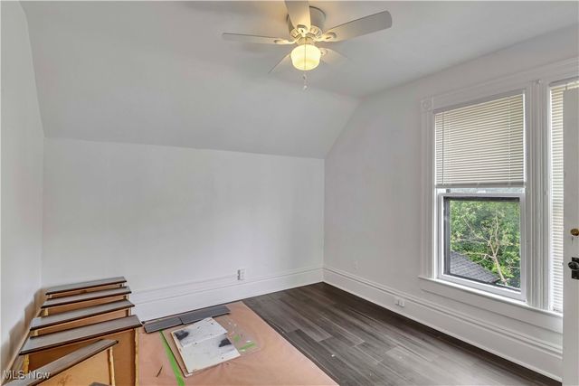 258 Seneca Avenue NE, Warren, OH 44481