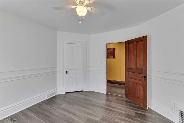 258 Seneca Avenue NE, Warren, OH 44481