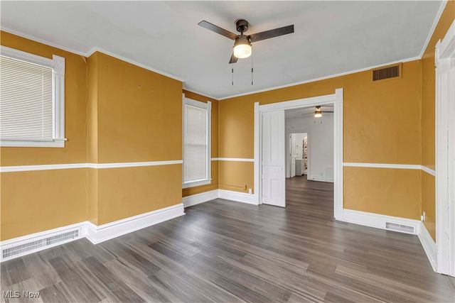 258 Seneca Avenue NE, Warren, OH 44481