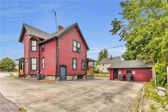 258 Seneca Avenue NE, Warren, OH 44481