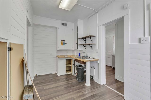 258 Seneca Avenue NE, Warren, OH 44481