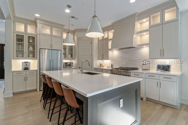 27 Rose Dhu Creek Plantation Dr, Bluffton, SC 29910