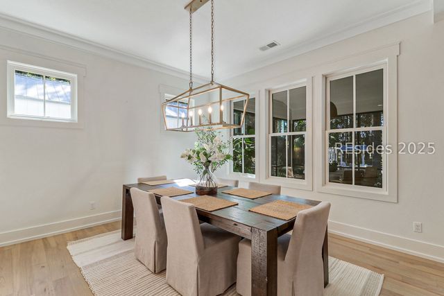 27 Rose Dhu Creek Plantation Dr, Bluffton, SC 29910