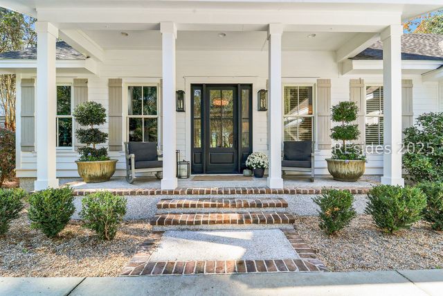 27 Rose Dhu Creek Plantation Dr, Bluffton, SC 29910