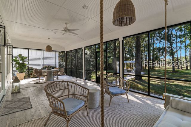 27 Rose Dhu Creek Plantation Dr, Bluffton, SC 29910