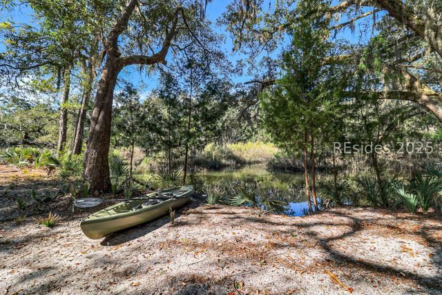 27 Rose Dhu Creek Plantation Dr, Bluffton, SC 29910