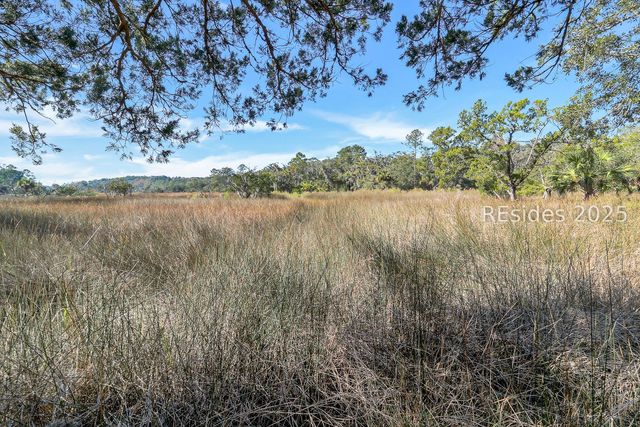 27 Rose Dhu Creek Plantation Dr, Bluffton, SC 29910