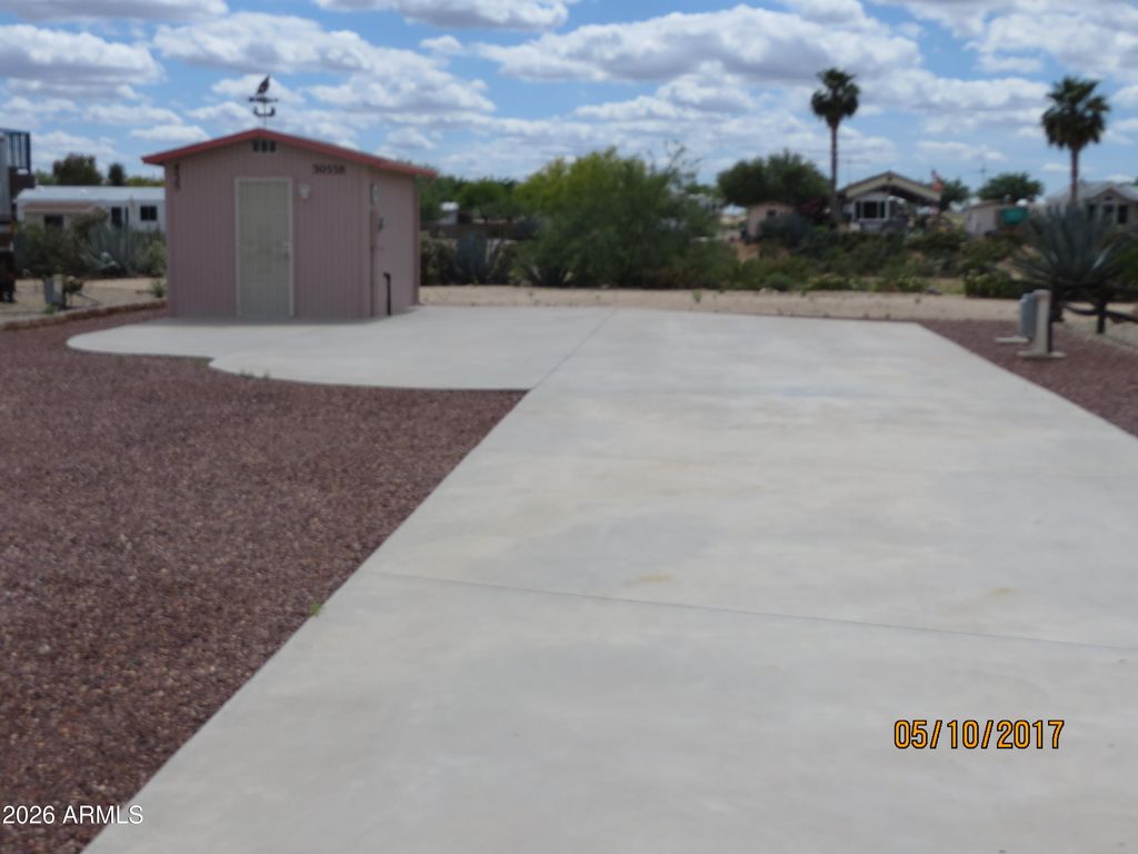 30558 S FORT APACHE Drive 435, Congress, AZ 85332 — photo 2