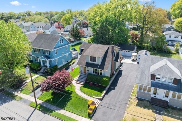 431 Locust Ave, Garwood Boro, NJ 07027