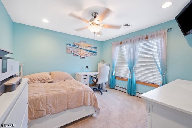 431 Locust Ave, Garwood Boro, NJ 07027