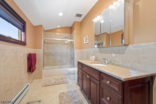 431 Locust Ave, Garwood Boro, NJ 07027