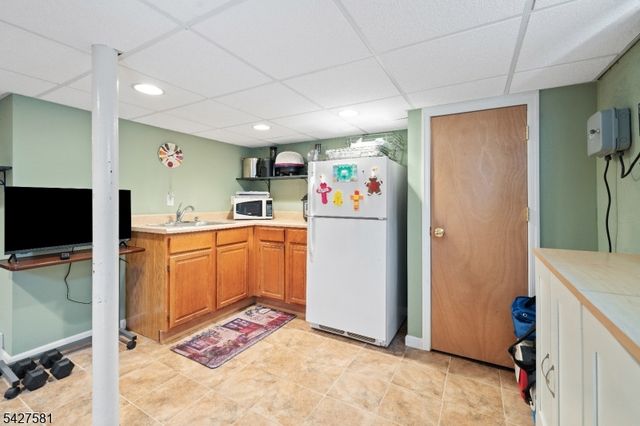 431 Locust Ave, Garwood Boro, NJ 07027