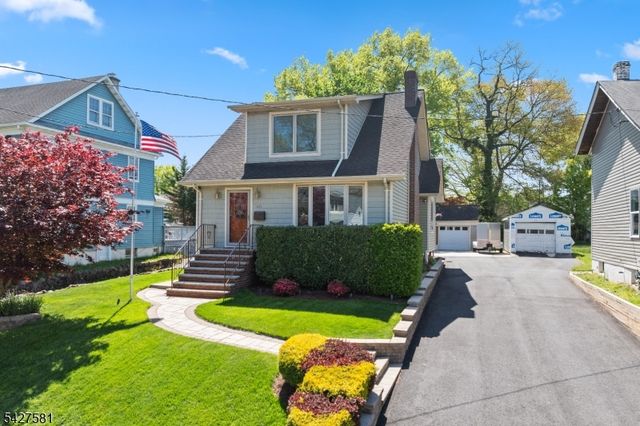 431 Locust Ave, Garwood Boro, NJ 07027