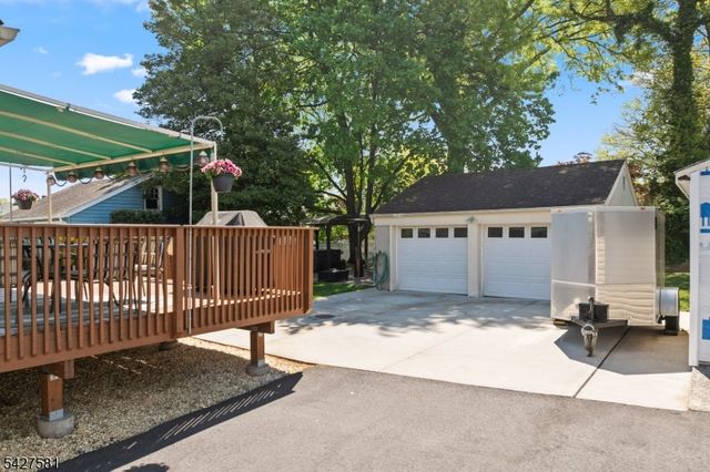431 Locust Ave, Garwood Boro, NJ 07027