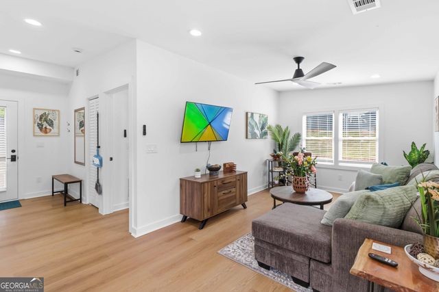 758 Braemar Avenue SW B, Atlanta, GA 30311
