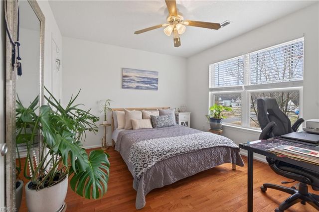 6123 Roland Smith DR, Gloucester, VA 23061