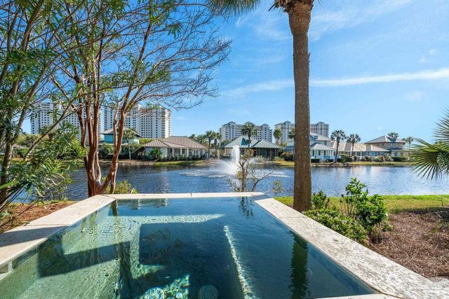 8654 Greenwich Ct, Gulf Shores, AL 36542