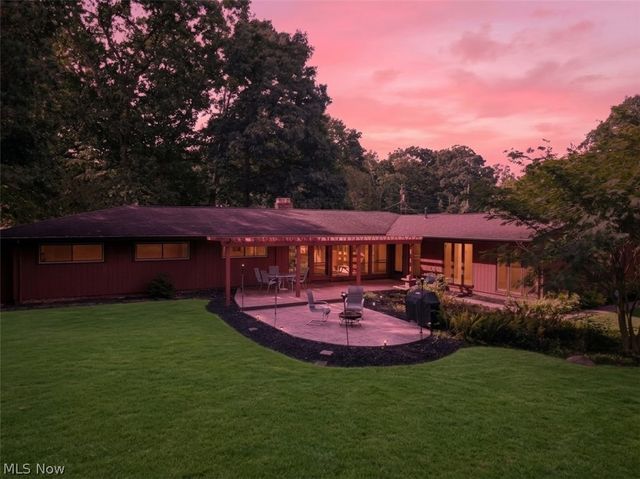 12940 W Linden Lane, Parma, OH 44130