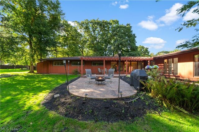 12940 W Linden Lane, Parma, OH 44130