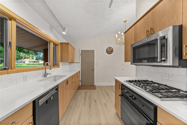12940 W Linden Lane, Parma, OH 44130