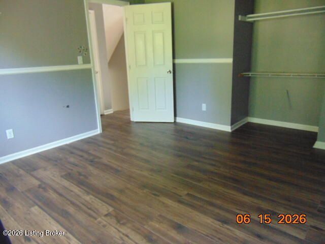 4815 Redmon Ct, Louisville, KY 40291
