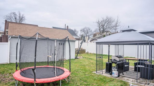 636 Lee Street, Perth Amboy, NJ 08861