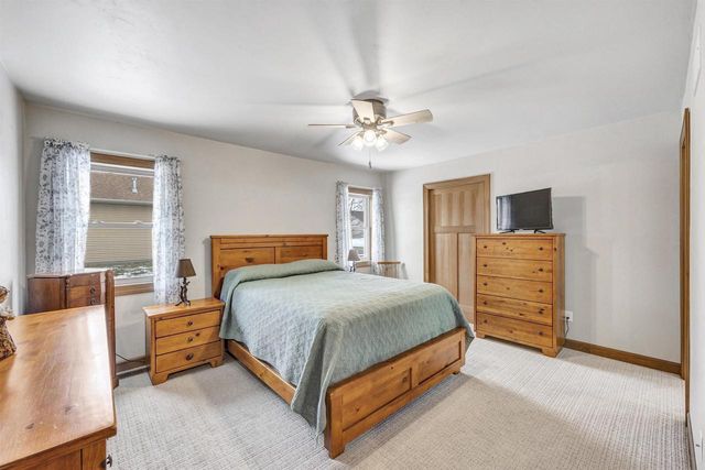 444 SUNNY VISTA COURT, Seymour, WI 54165