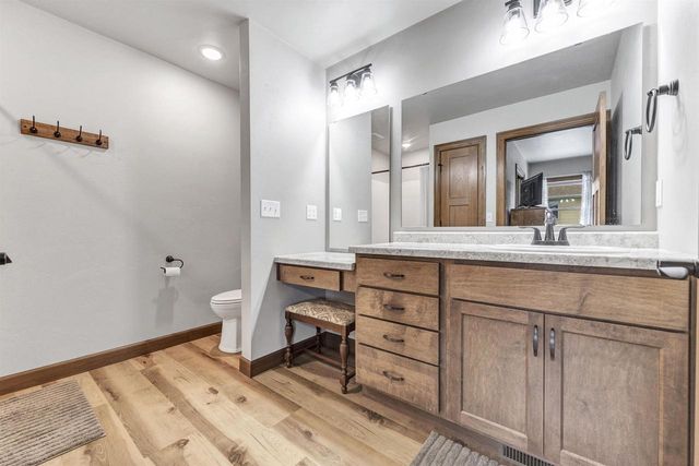 444 SUNNY VISTA COURT, Seymour, WI 54165