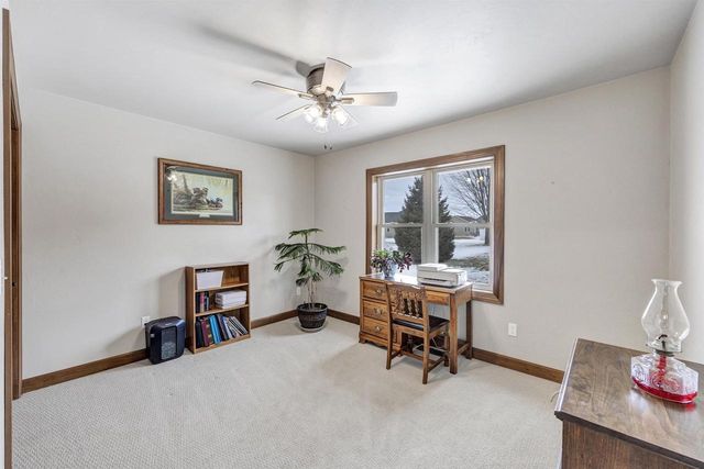 444 SUNNY VISTA COURT, Seymour, WI 54165