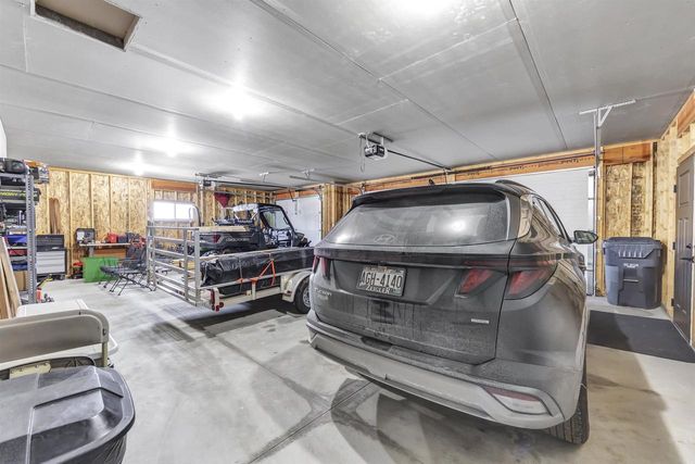 444 SUNNY VISTA COURT, Seymour, WI 54165