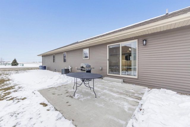 444 SUNNY VISTA COURT, Seymour, WI 54165