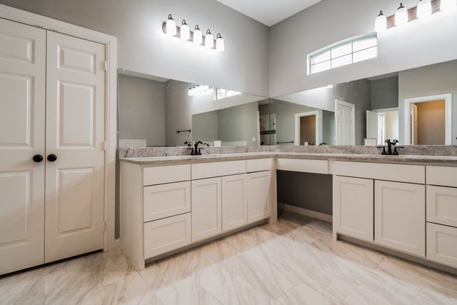 4220 Waterstone Estates Drive, Mckinney, TX 75071