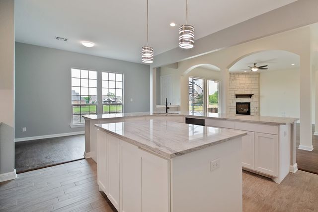 4220 Waterstone Estates Drive, Mckinney, TX 75071