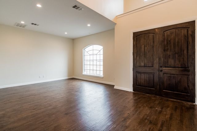 4220 Waterstone Estates Drive, Mckinney, TX 75071