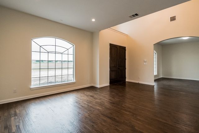 4220 Waterstone Estates Drive, Mckinney, TX 75071