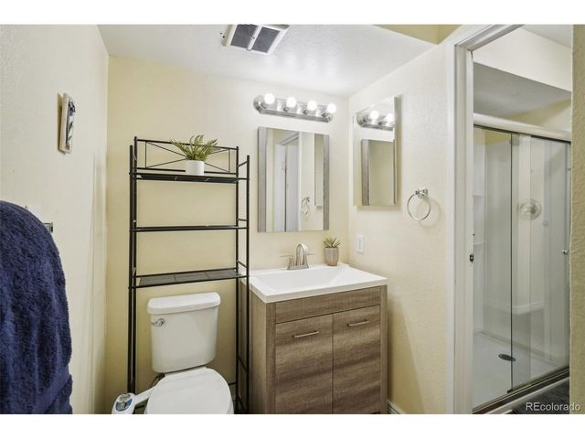 10211 Ura Ln 8-207, Thornton, CO 80260