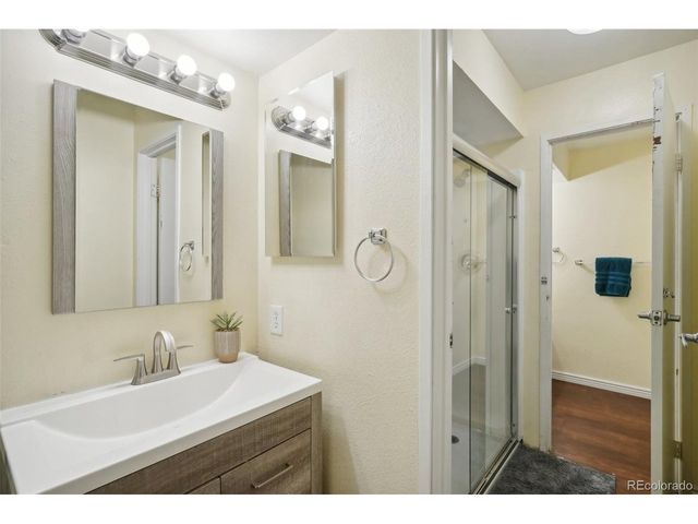 10211 Ura Ln 8-207, Thornton, CO 80260