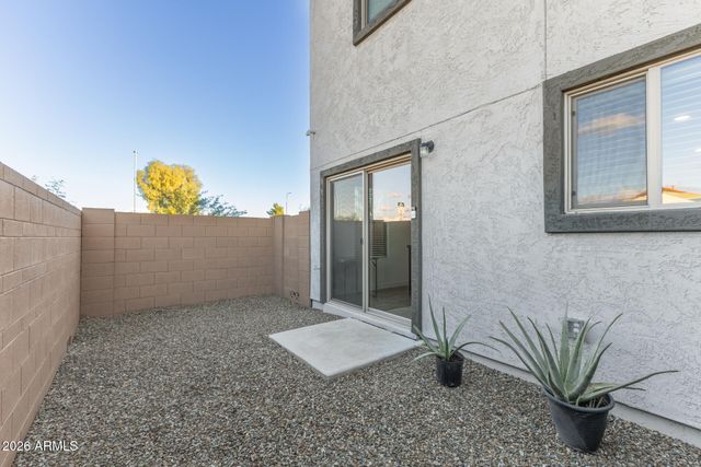 7512 W DARROW Street, Laveen, AZ 85339