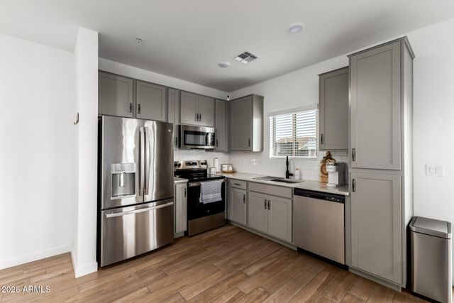 7512 W DARROW Street, Laveen, AZ 85339