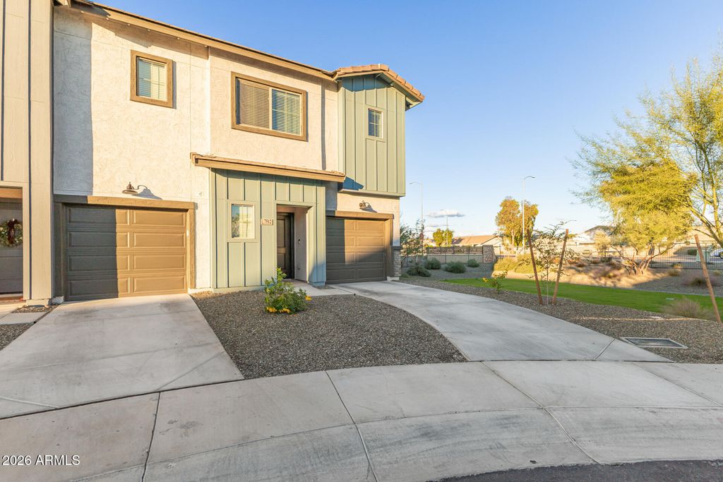 7512 W DARROW Street, Laveen, AZ 85339 — photo 2