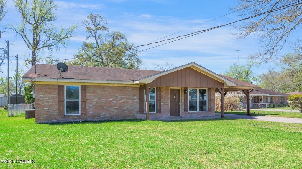512 Texaco Street, New Iberia, LA 70563